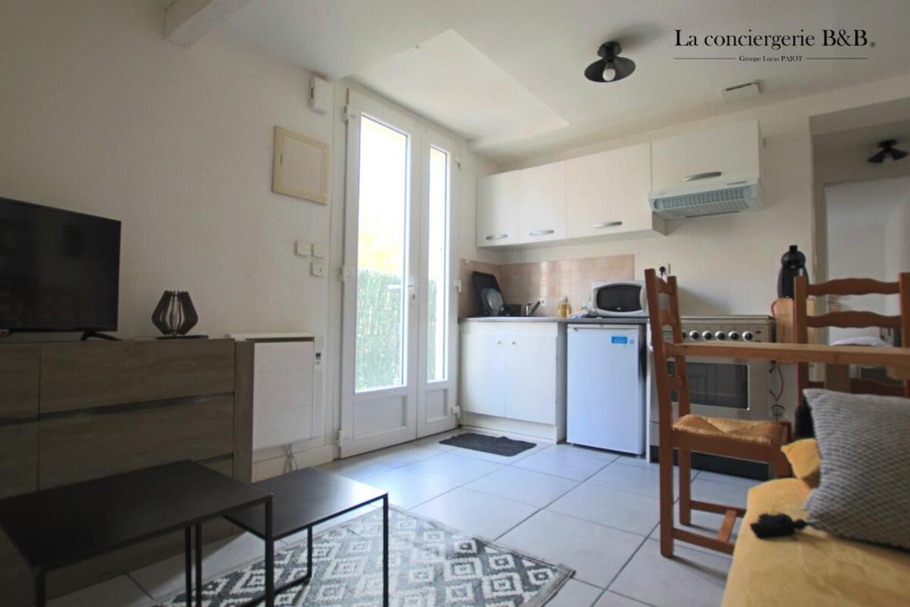 Comfortable Playhouse Rochefort  Exterior foto